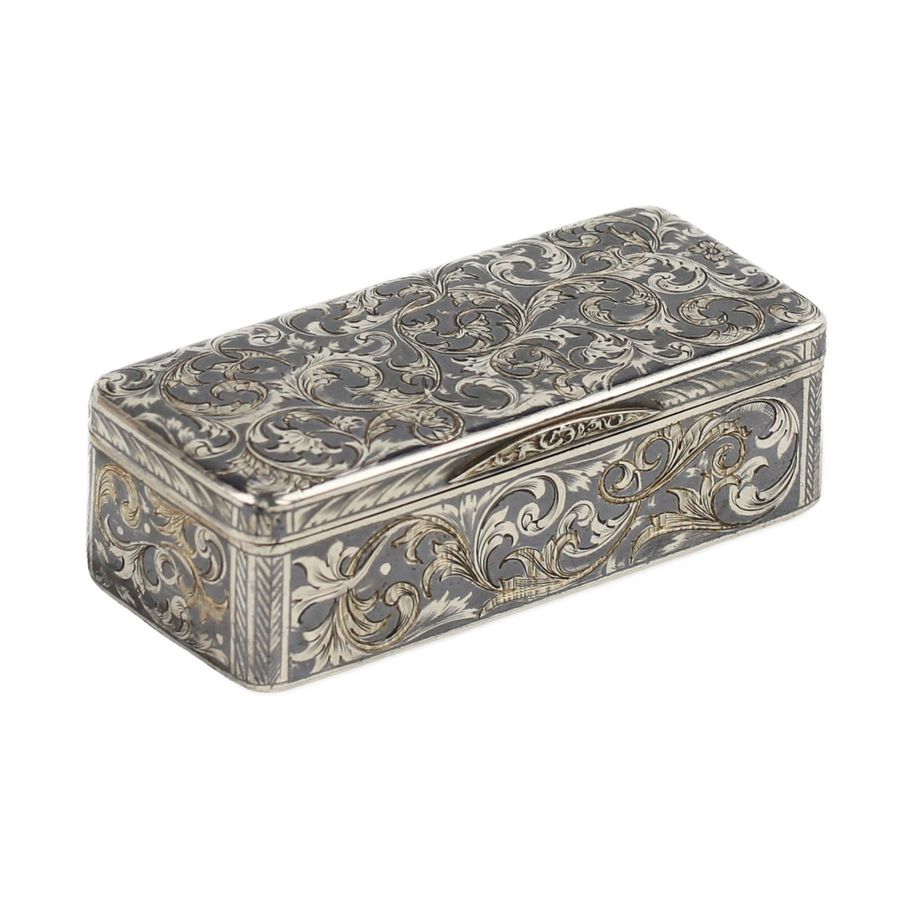 Russian silver snuffbox with niello. Russia, 19th century.