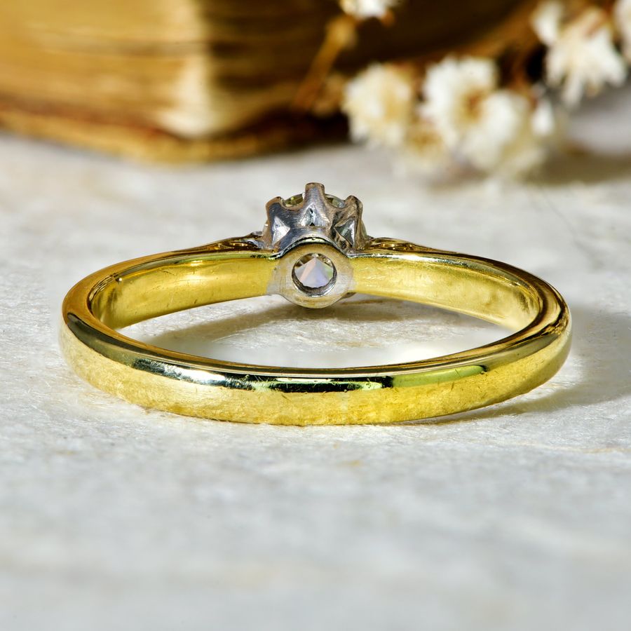 Antique The Vintage 1990 Brilliant Cut Diamond Elegant Ring