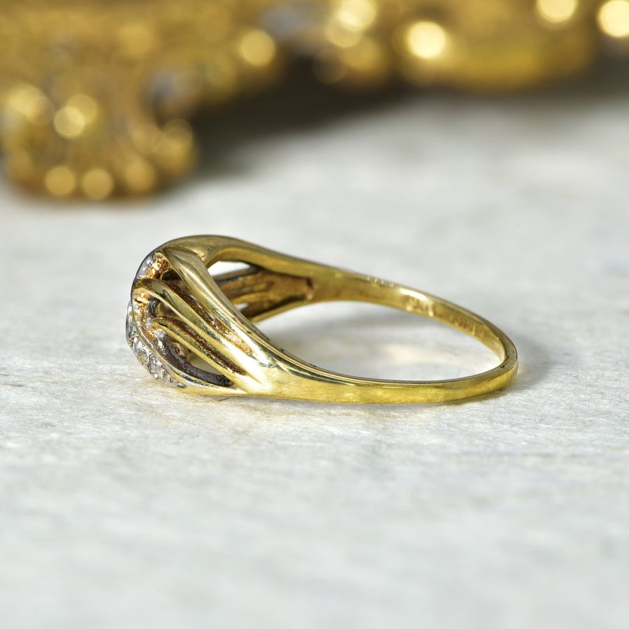 Antique The Vintage Diamond Wave Ring