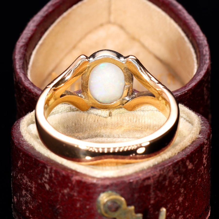 Antique The Antique 22ct Gold 1923 Opal Ring