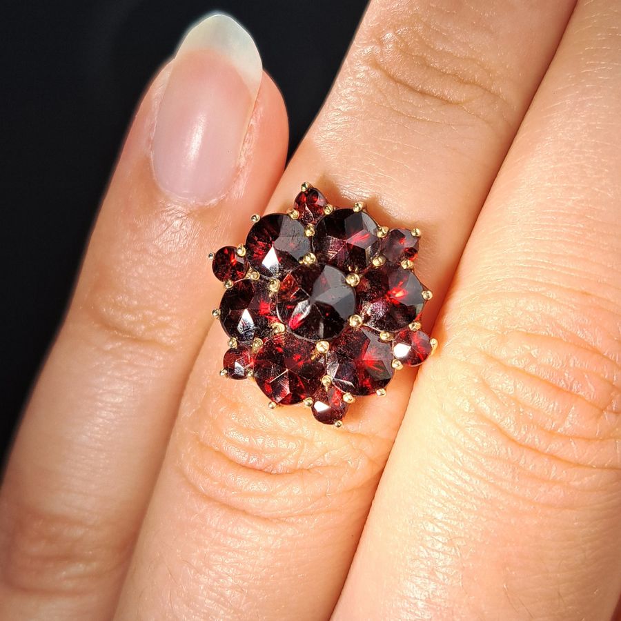 Antique The Vintage Garnet Cluster Flower Ring