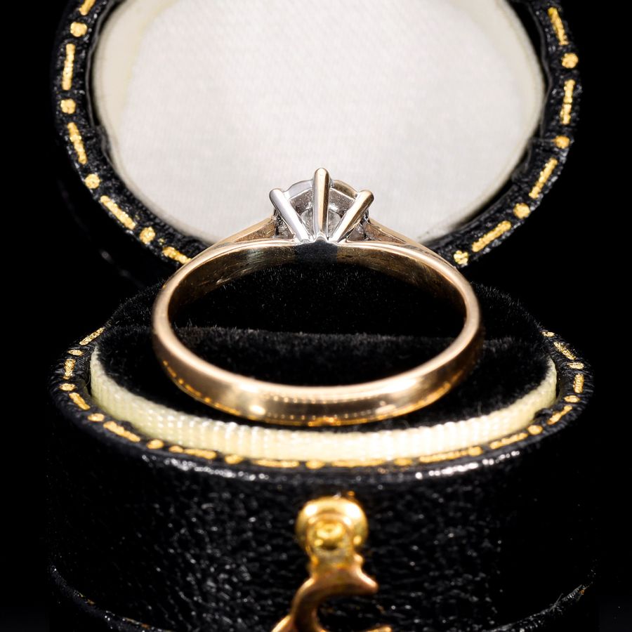 Antique The Vintage Star Illusion Solitaire Diamond Ring