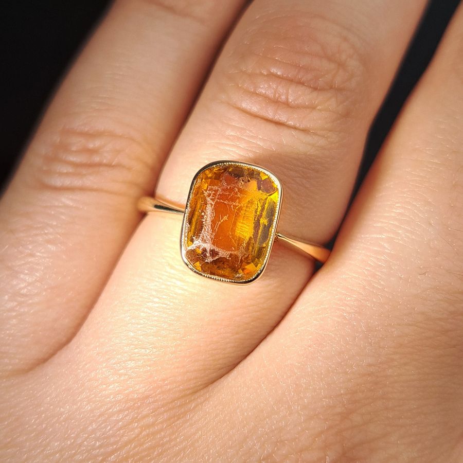 Antique The Vintage Yellow Gemstone Ring