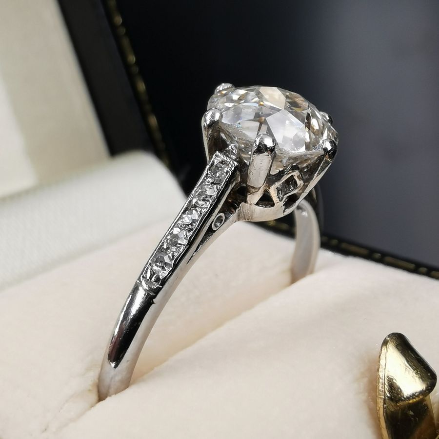 Antique The Antique Art Deco Era Old Mine Cut Diamond Ring