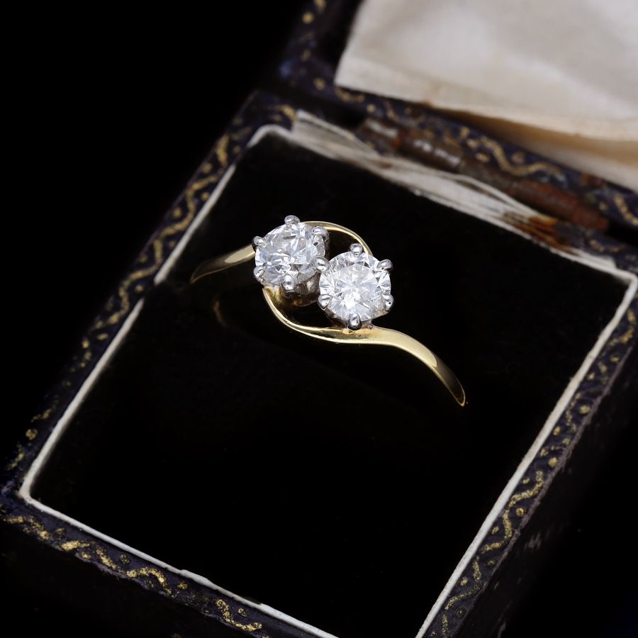 Antique The Vintage Toi Et Moi Brilliant Cut Diamond Ring