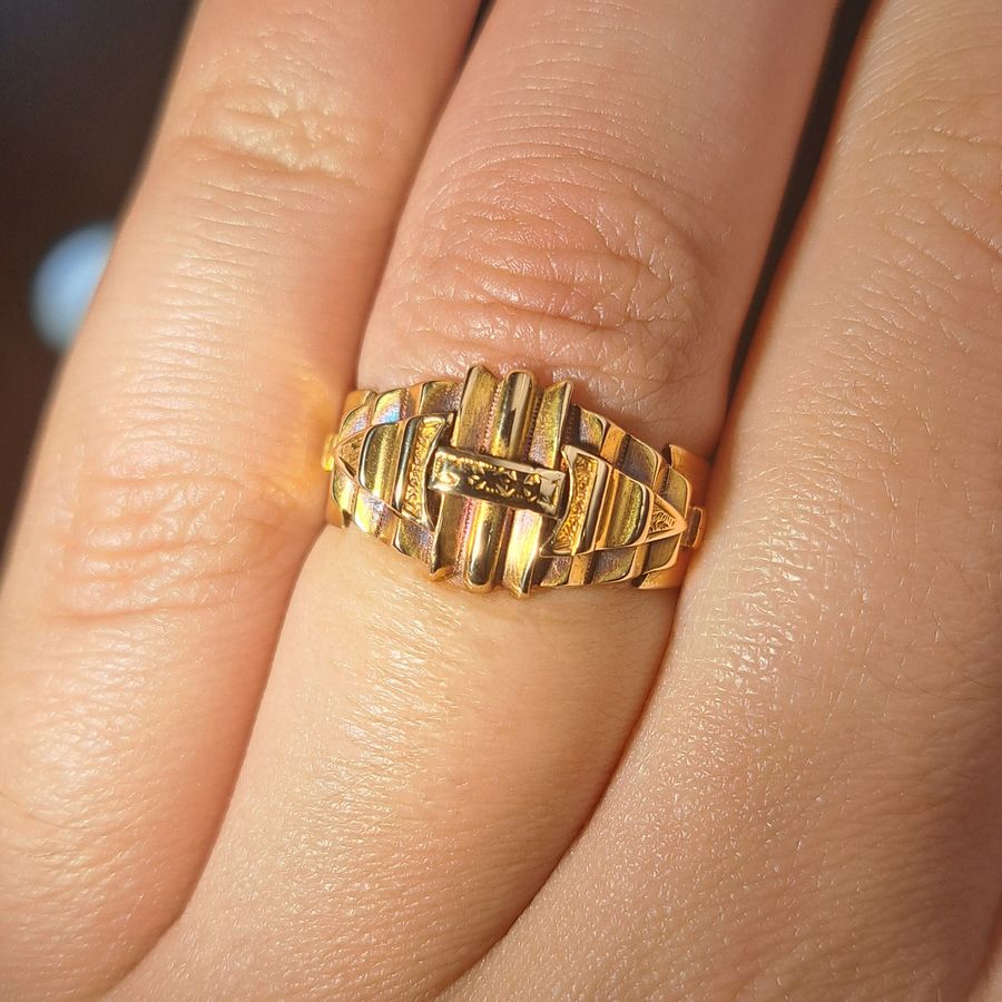 Antique The Antique 1884 18ct Gold Geometric Crimped Ring