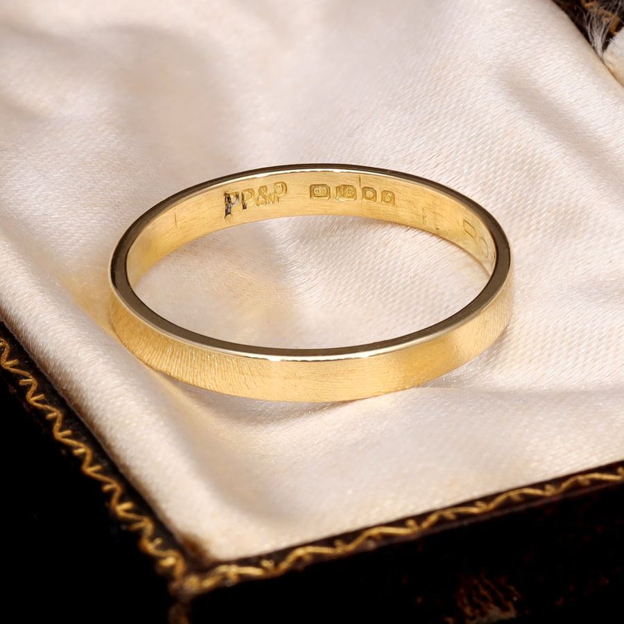 The Vintage 1973 Flat Shaped Wedding Ring