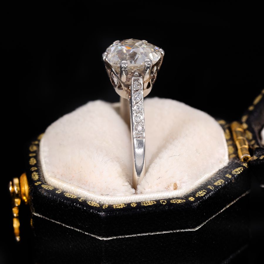 Antique The Antique Art Deco Era Old Mine Cut Diamond Ring