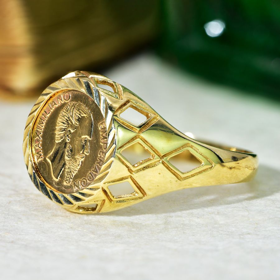 Antique The Vintage 1989 Maximiliano Emperadon Signet Ring