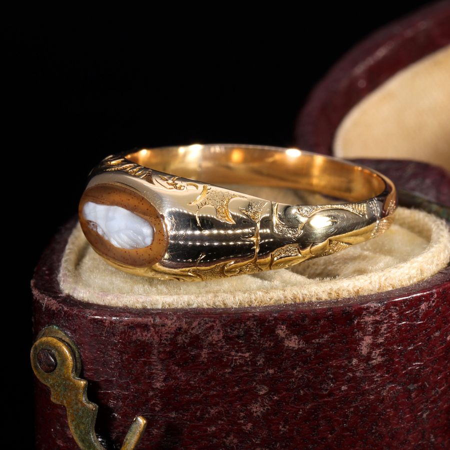 Antique The Antique Victorian Lovers Hands Agate Fede Ring