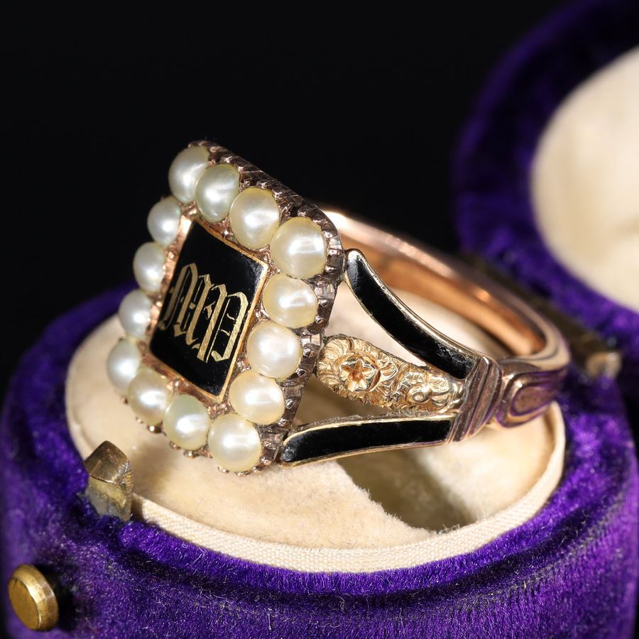 Antique The Antique Georgian 1818 Pearl and Rose Mourning Ring