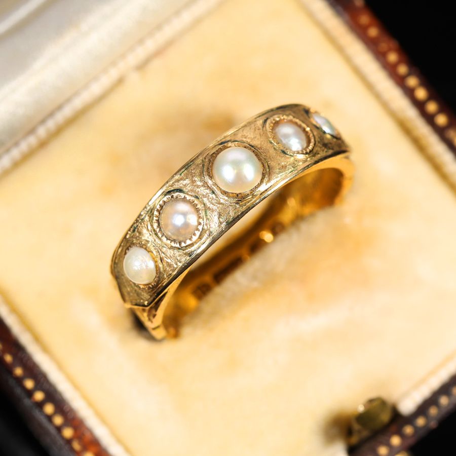 Antique The Antique Victorian Pearl and Plaited Hair Mourning Ring