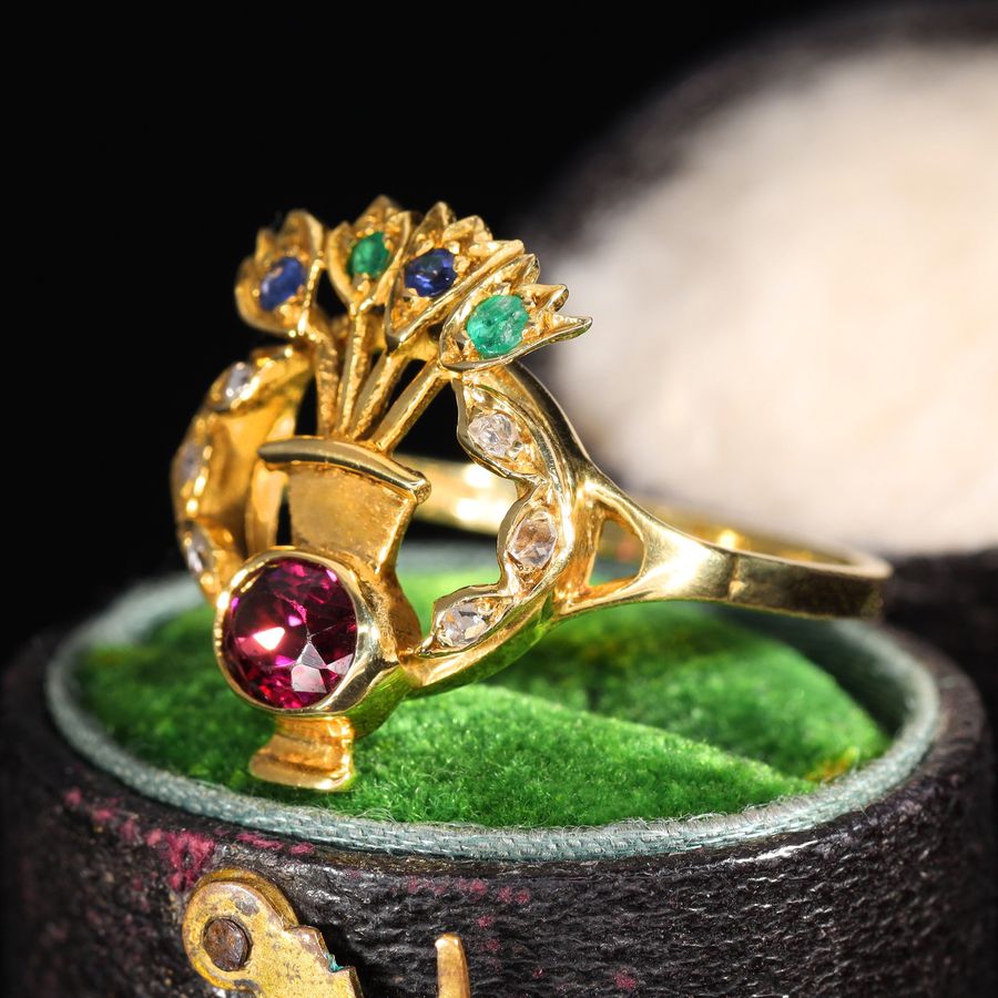 Antique The Vintage 1988 Gemstone Flamboyant Vase Ring