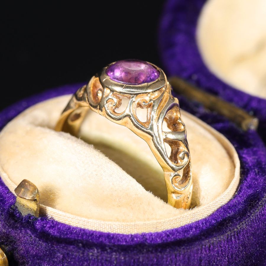 Antique The Vintage 1975 Amethyst Filigree Ring