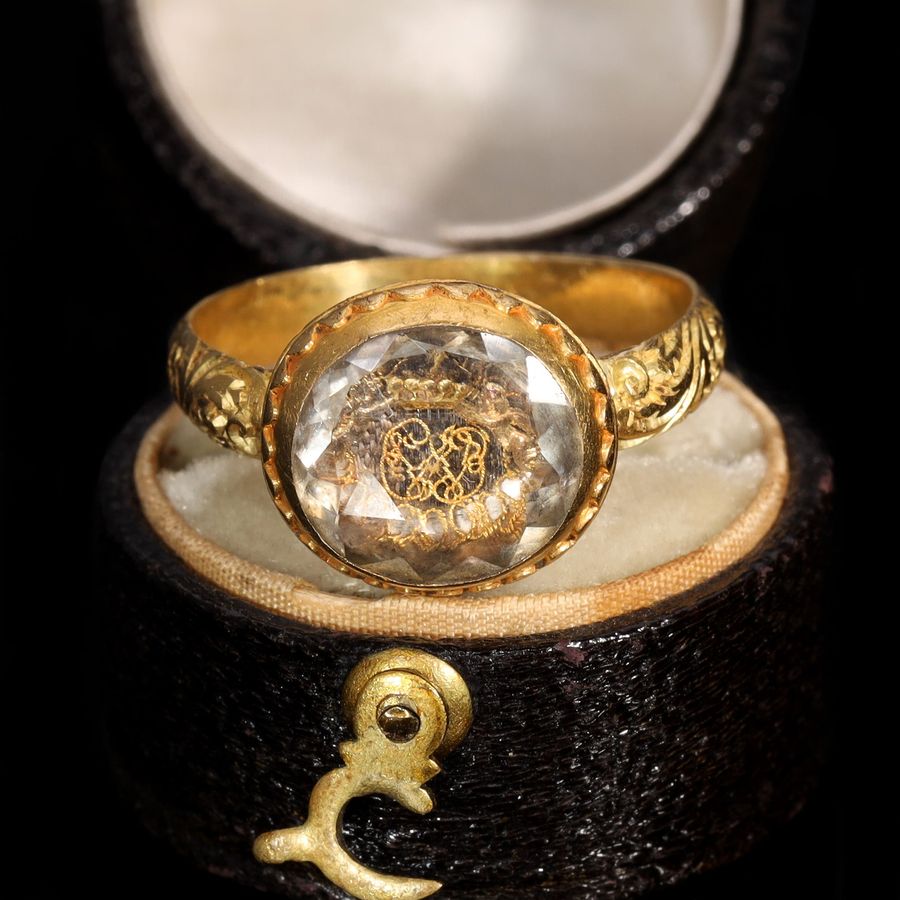 Antique The Ancient 17th Century Memento Mori Gold Thread Cherub Ring