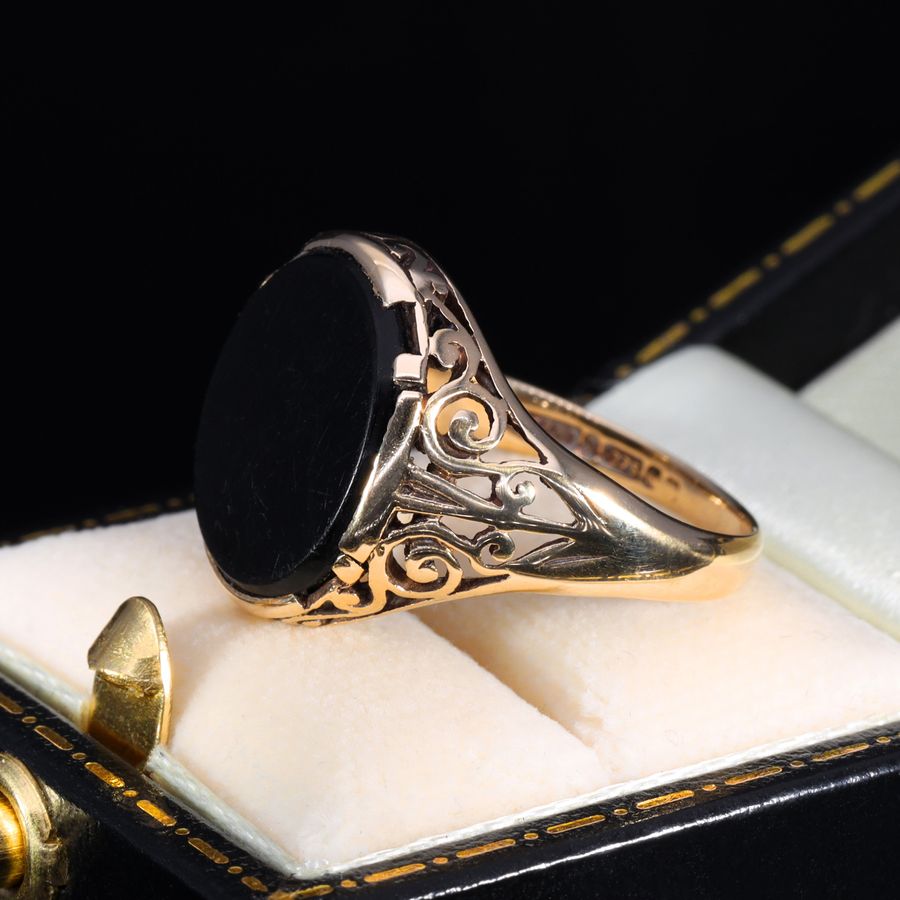 Antique The Vintage Onyx Signet Scrollwork Ring