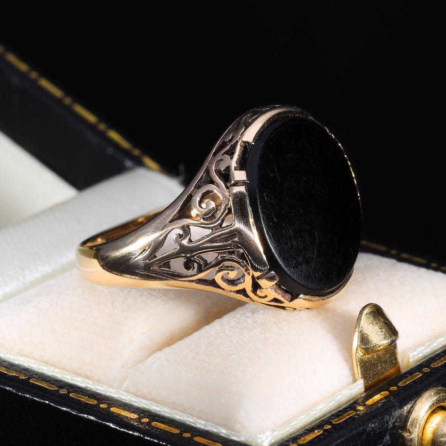 Antique The Vintage Onyx Signet Scrollwork Ring