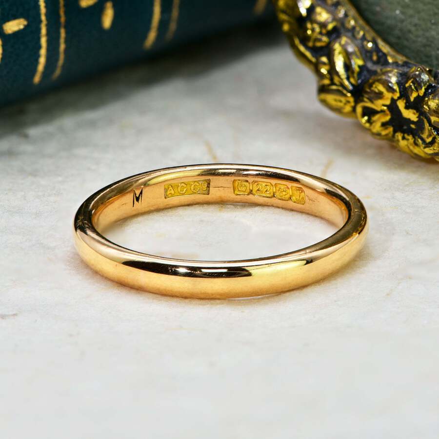 Antique The Vintage 1935 22ct Gold Wedding Ring | ANTIQUES.CO.UK