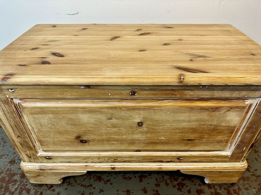 Antique A Beautiful Pine Fielded Panelled Blanket Box Chest On Castors.