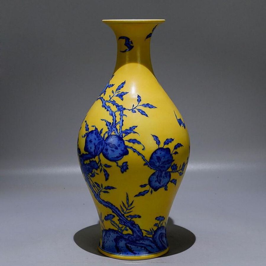 Antique Yellow and blue vase with nine peaches and olives ANTIQUES.CO
