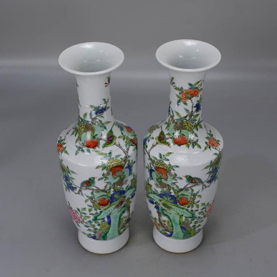 Five-color pomegranate bird and flower long-necked vase