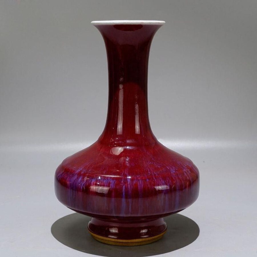 Flower-glazed water chestnut vase