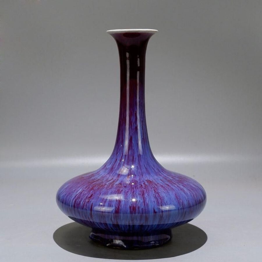 Variegated glaze flat-bellied vase