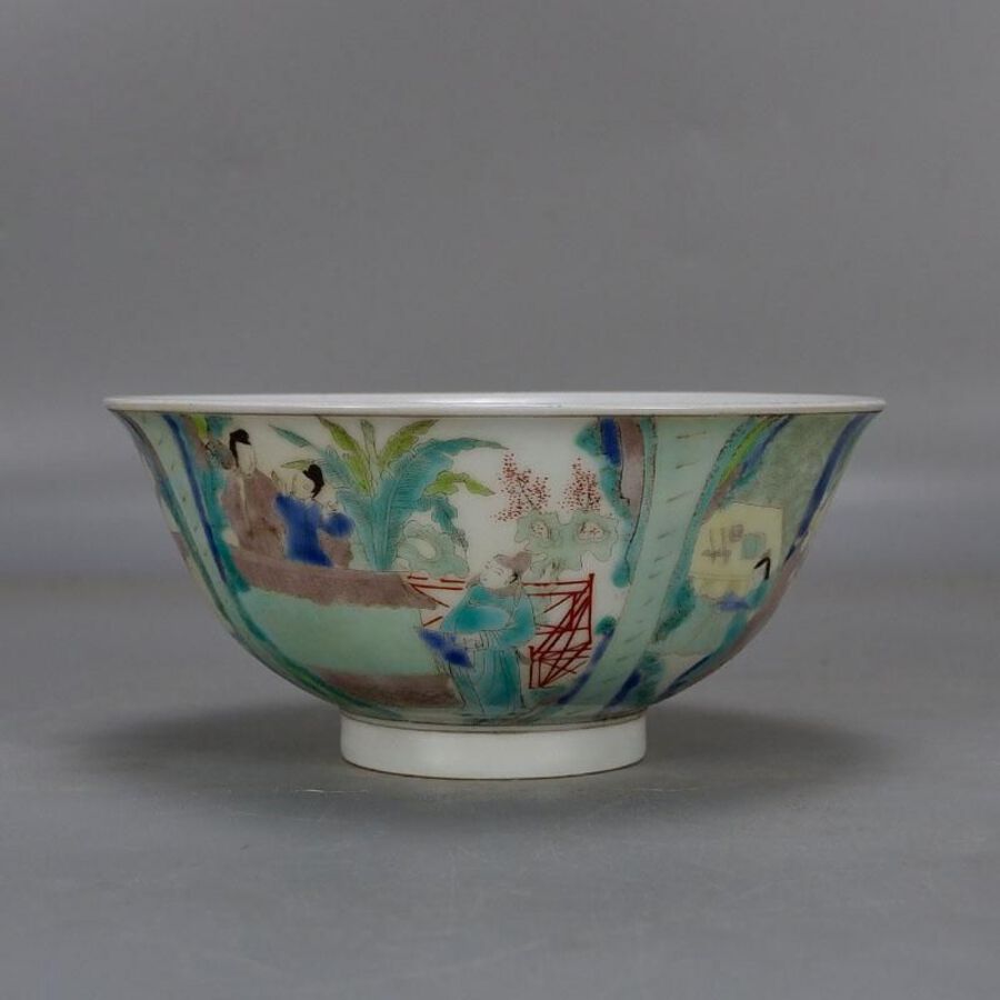 Five-colored bowl with the picture of the Western Chamber