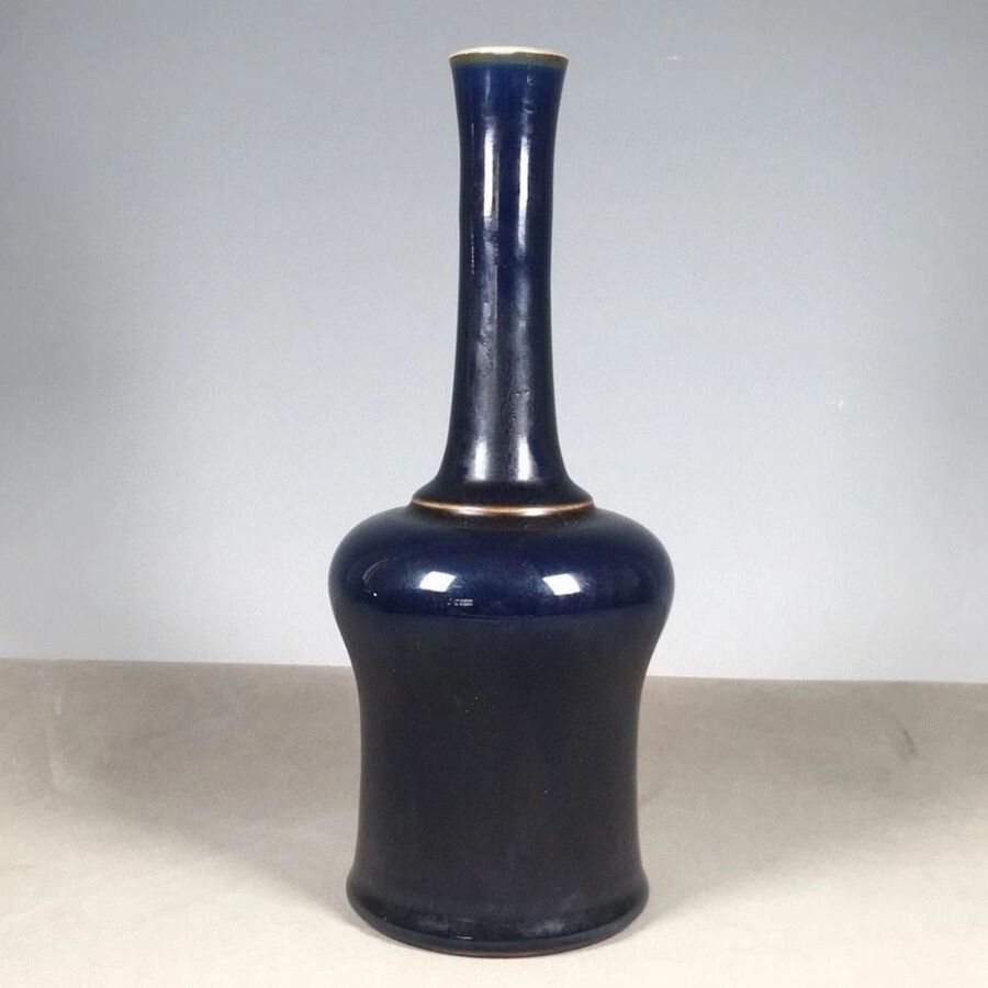 Blue-glazed bell jar