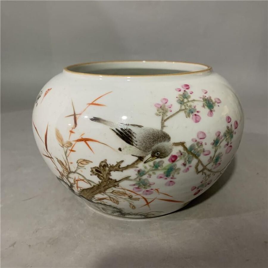 Light-red-glazed floral and bird water wash