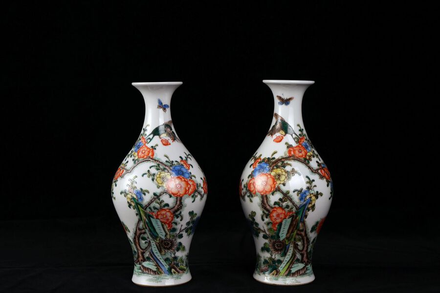 Pastel flower and bird vase