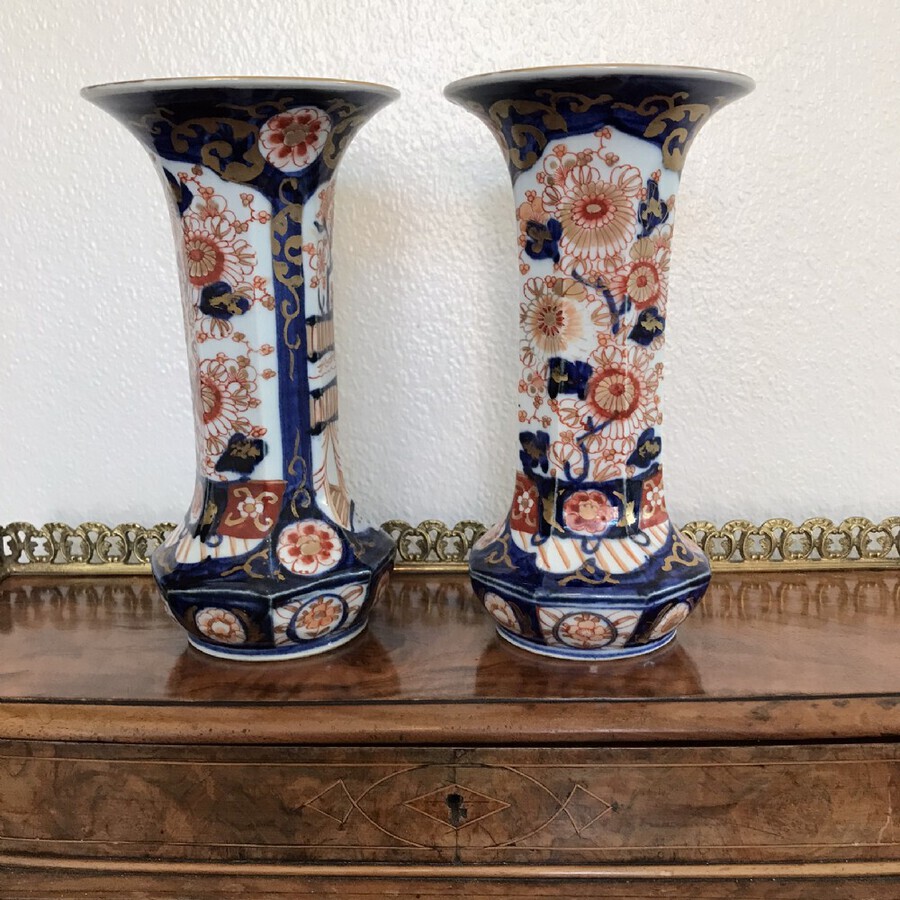 Antique A Pair Of Trumpet Shaped Imari Vases Circa 1900