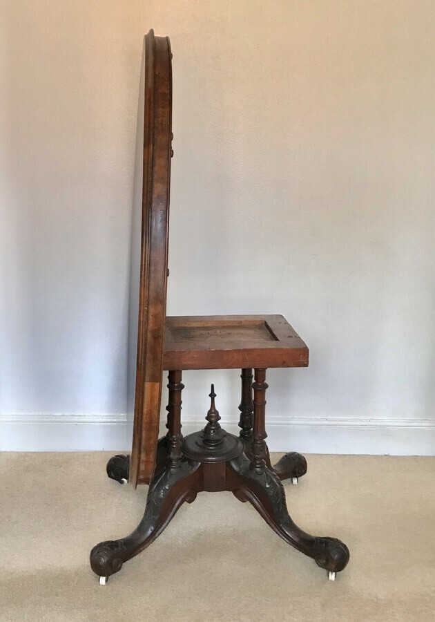 Fine Victorian Pedestal Table