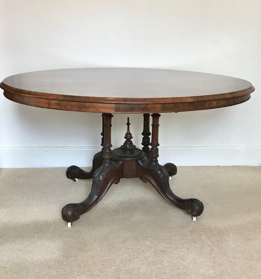 Antique Fine Victorian Pedestal Table