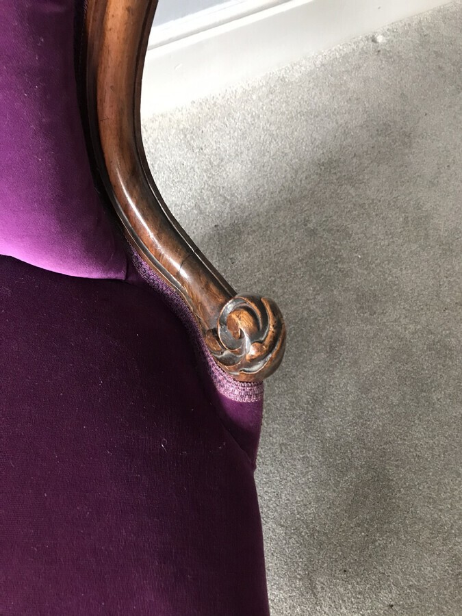 Antique Victorian Walnut Button Back Salon Chair Circa 1875
