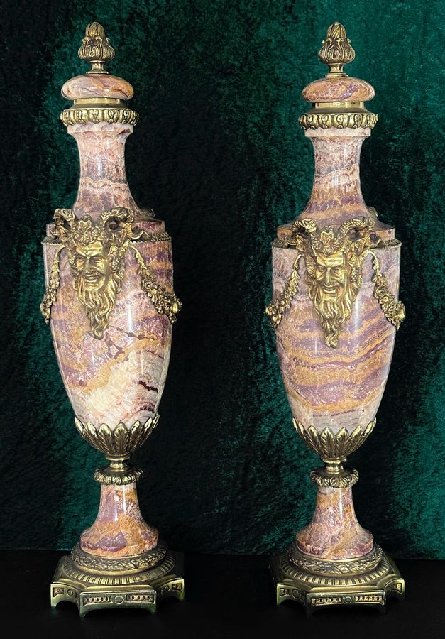 Pair of marble urns in the manner of Louis XVI