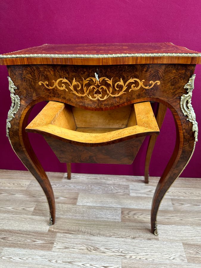 Antique Victorian walnut marquetry Poudreuse, circa 1875