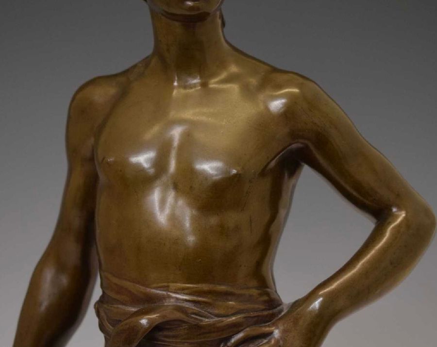 Antique Striking bronze figure of the youth David, circa 1870