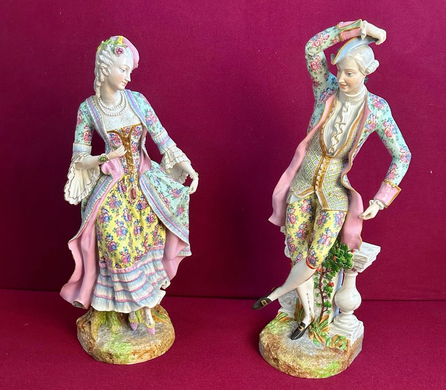 Pair of Meissen figures