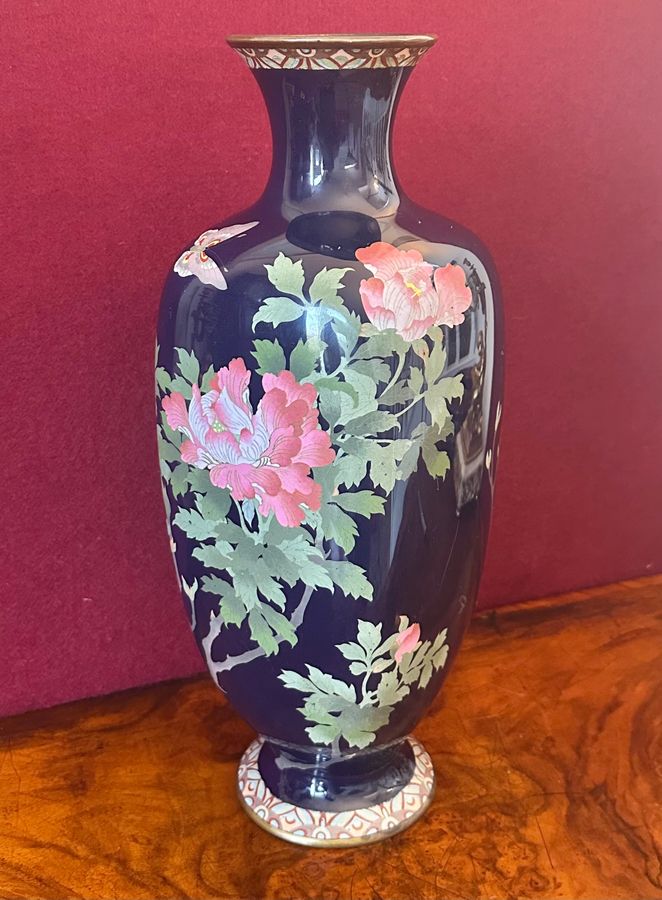 Beautiful Japanese Cloisonne floral vase circa 1890