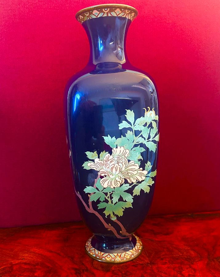 Antique Beautiful Japanese Cloisonne floral vase circa 1890