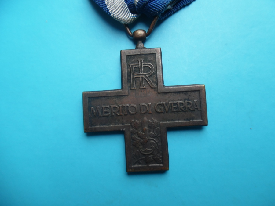 Antique Italian WW1 Medals