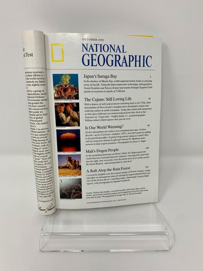 Antique National Geographic Magazine, October 1990, Volume 178, Number 4