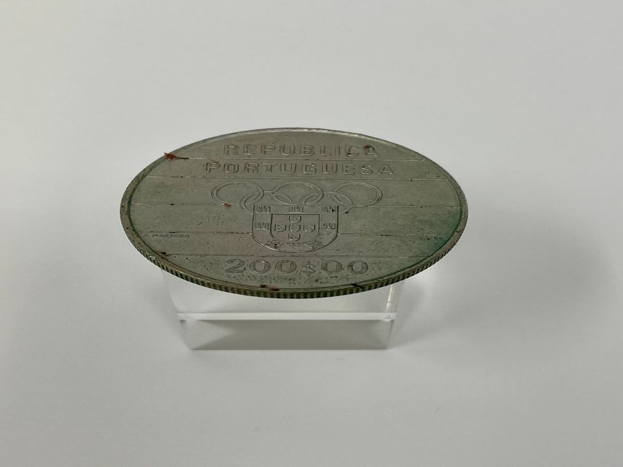 Antique Set Of Eight Collectable Portuguese Escudo Coins, Asorted Modern Portuguese Coins, Circa 1986-2000