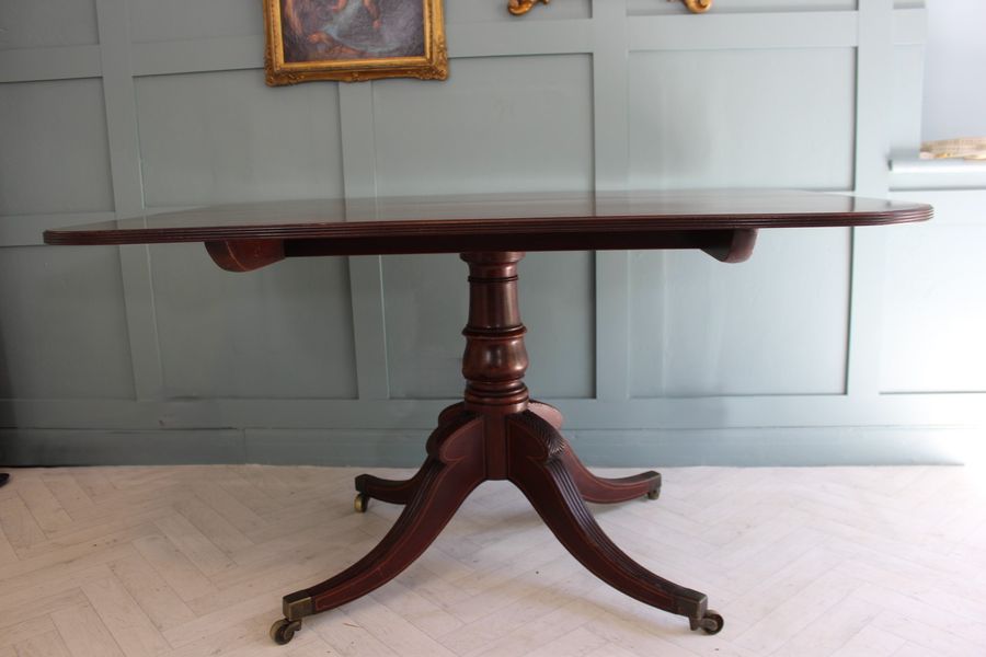 Antique Fine Regency Mahogany Breakfast table