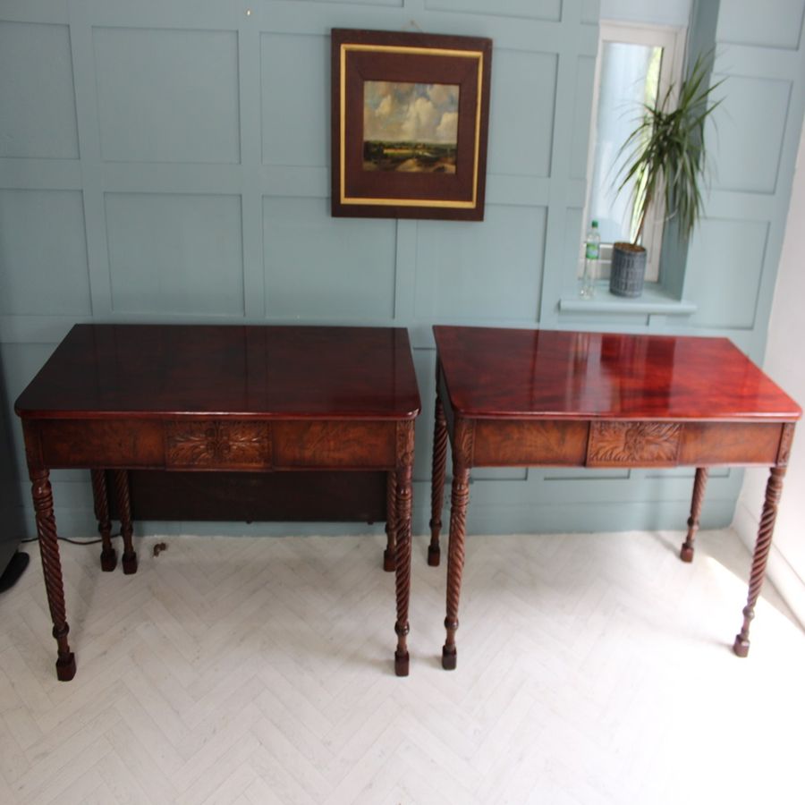 Antique Federal Amercian Cuban Mahogany Dining Table