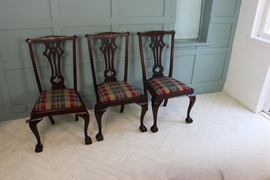 Antique 19th century set of 3 mahogany chippendale style dining chairs