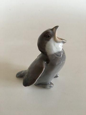 Antique Bing & Grondahl Figurine Sparrow No 1852
