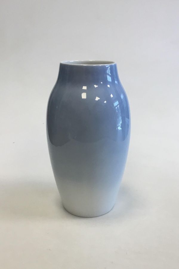 Antique Bing and Grondahl Art Nouveau Vase Dandelion No 7916/243