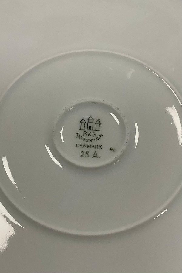 Antique Bing and Grondahl Elegance, White Large Dinner Plate No 25A